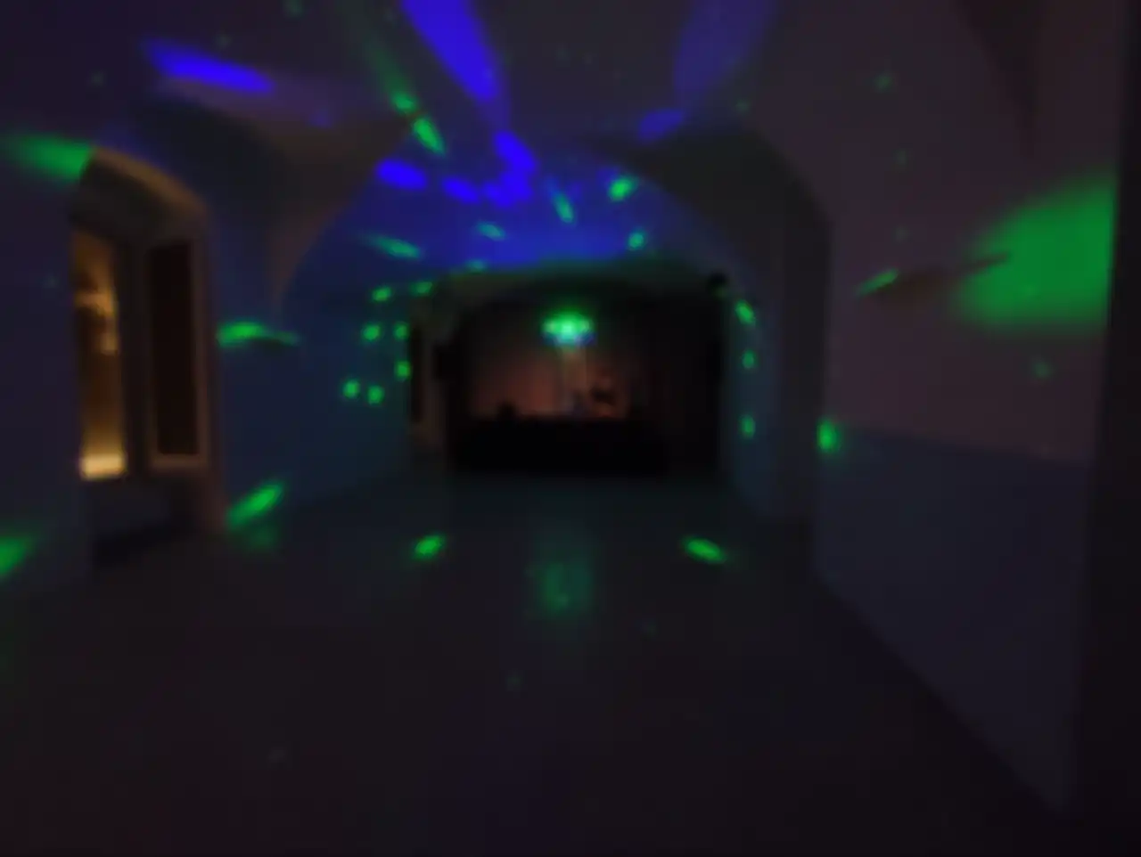 Laser und Licht im Partyraum des Minoritensaals